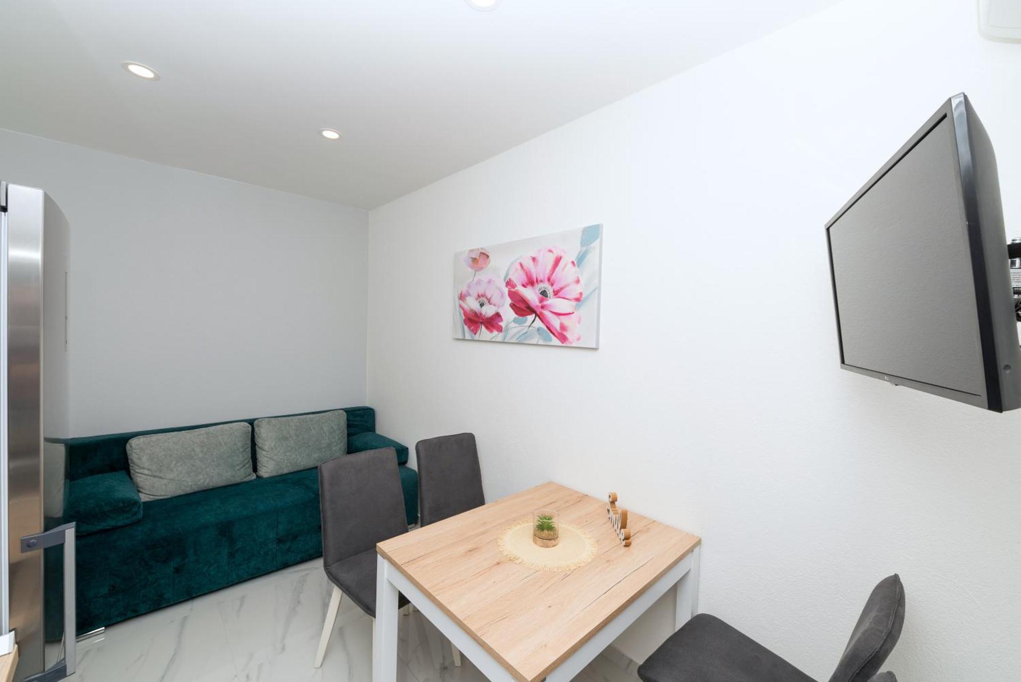Apartmants Sestic Tučepi Dış mekan fotoğraf